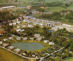 Luftbild vom historischen Rethorn mit den typischen Spitzhäuschen und 'Schuhkartons'