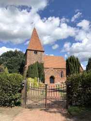 St. Katharinen-Kirche in Schönemoor
