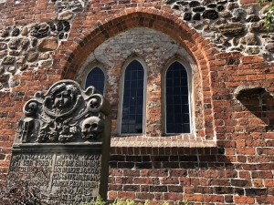 St. Katharinen-Kirche in Schönemoor