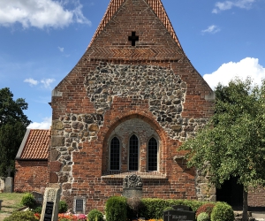 St. Katharinen-Kirche in Schönemoor